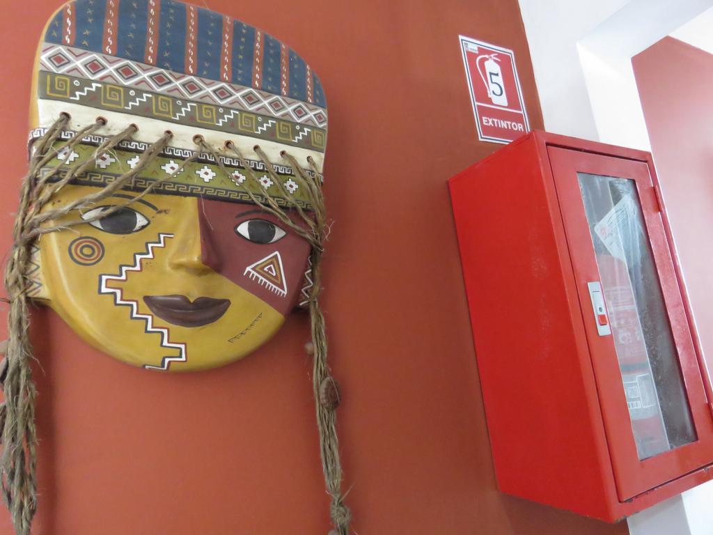 Casa Hualpa Hostel Lima Luaran gambar