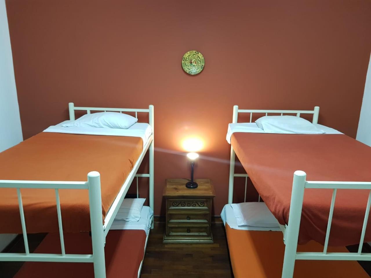 Casa Hualpa Hostel Lima Luaran gambar